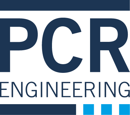 PCR Engineering Logo, blauer Schriftzug mit drei blauen Quadraten.